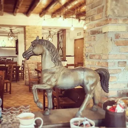 La Cavallina Azienda Agrituristica * 몬구쪼